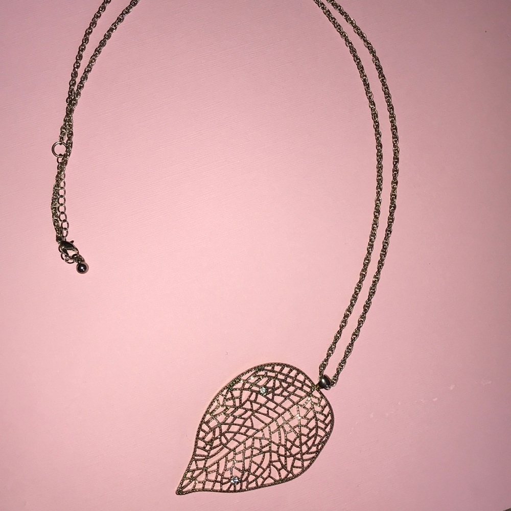 gold leaf necklace